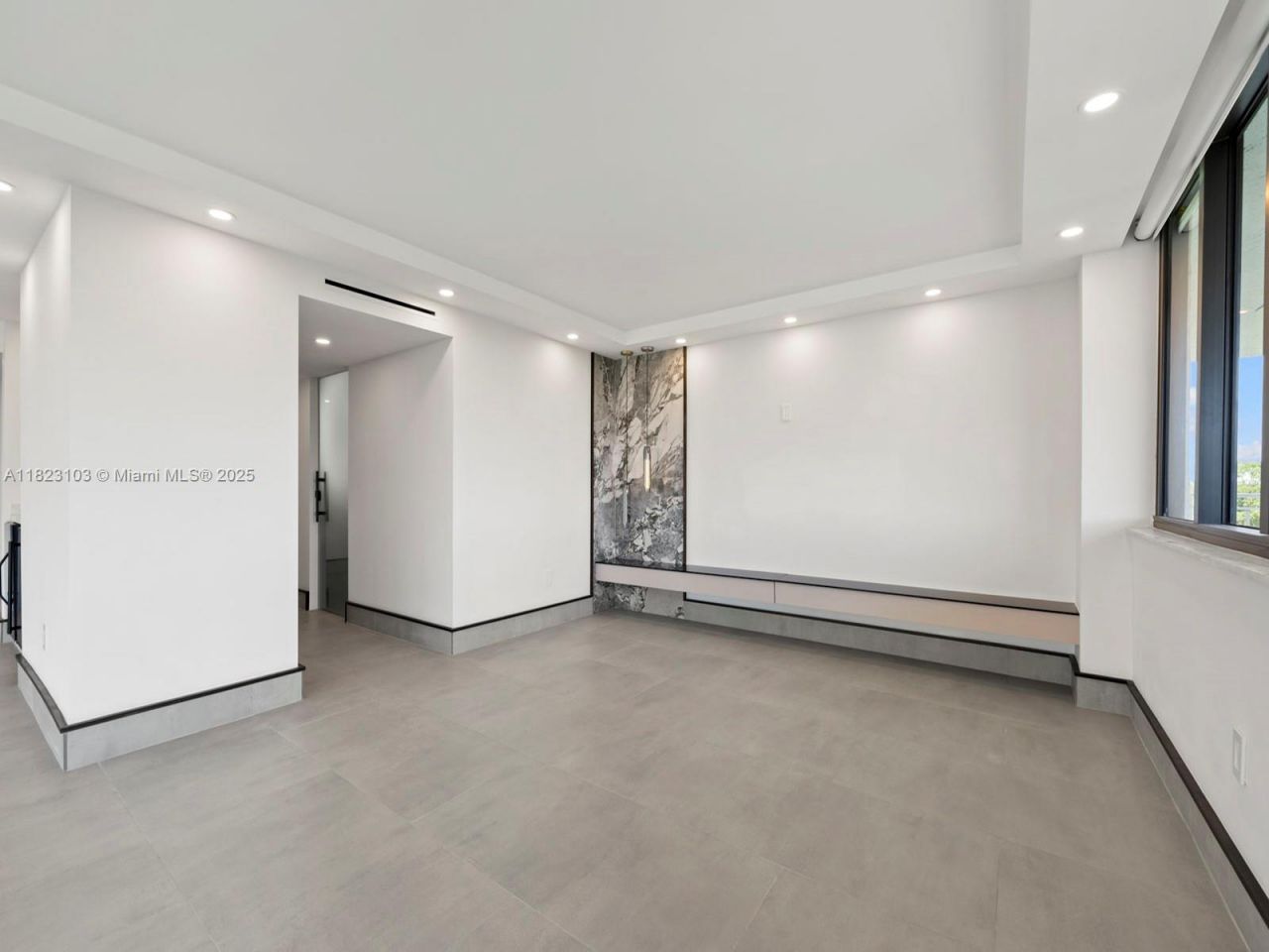 700 Coral Way, Unit 5, Coral Gables, FL 33134 Photo