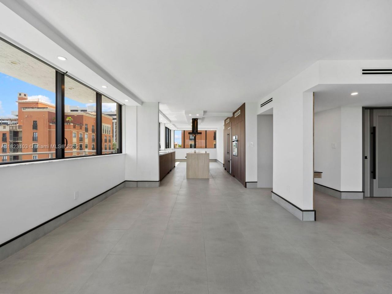 700 Coral Way, Unit 5, Coral Gables, FL 33134 Photo