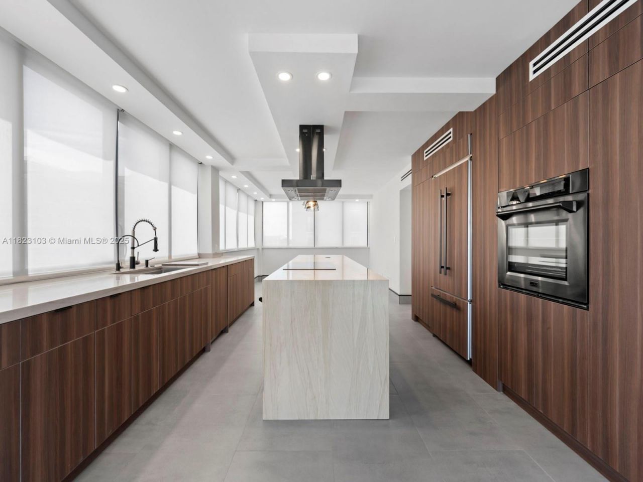 700 Coral Way, Unit 5, Coral Gables, FL 33134 Photo