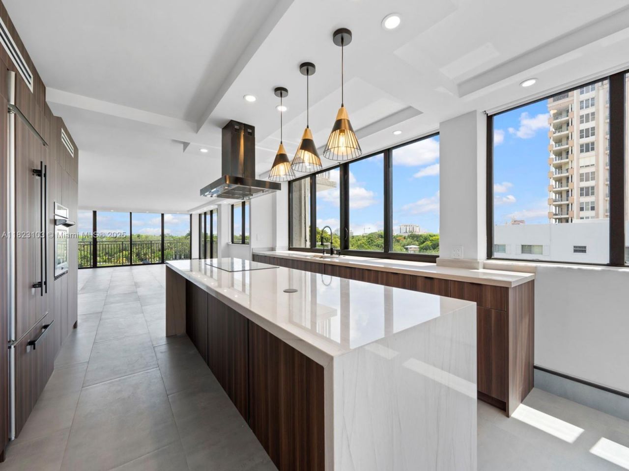 700 Coral Way, Unit 5, Coral Gables, FL 33134 Photo