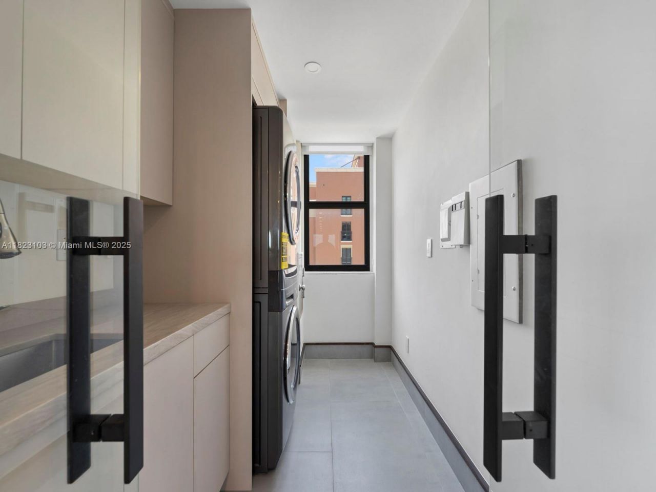 700 Coral Way, Unit 5, Coral Gables, FL 33134 Photo