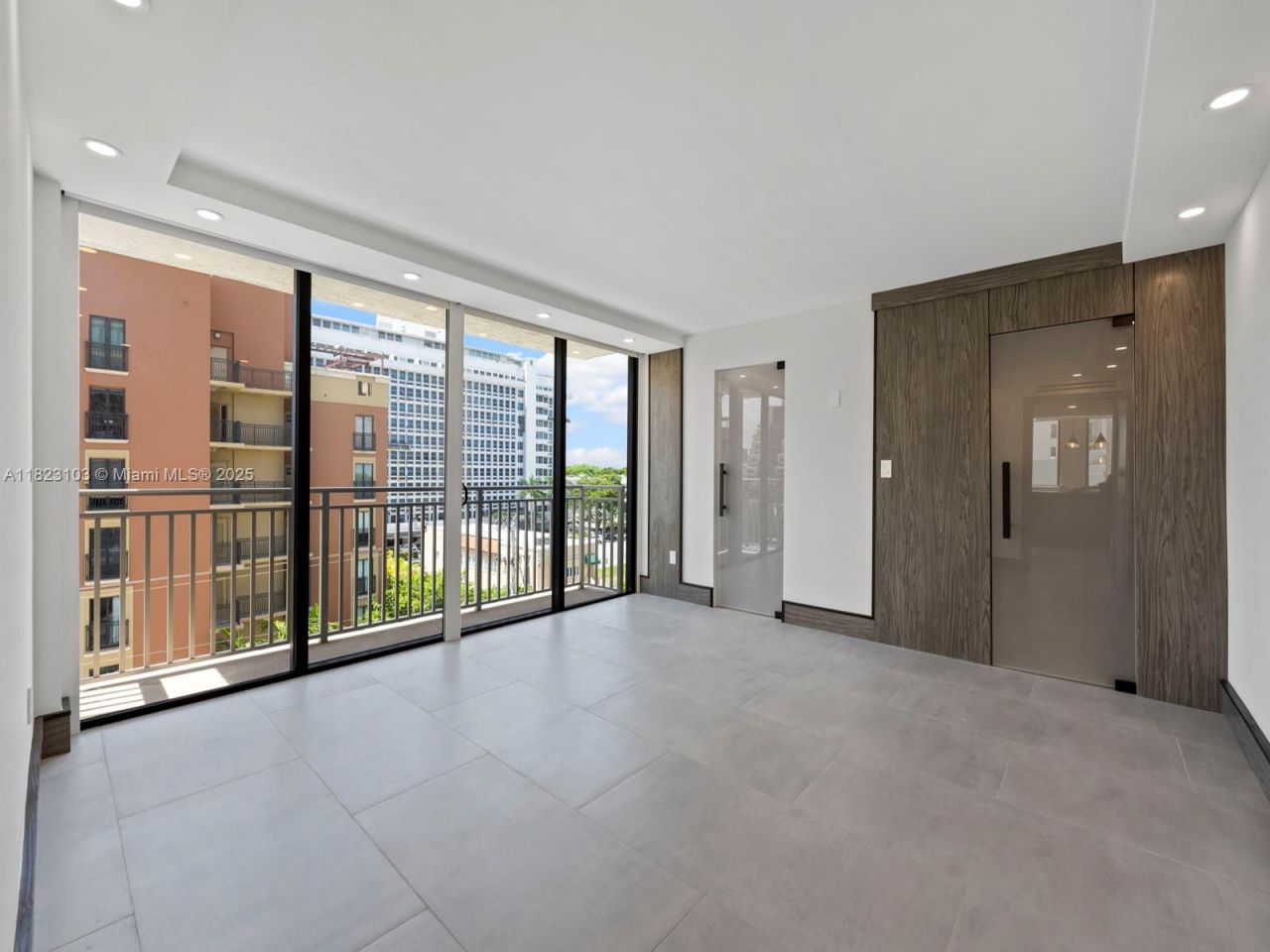 700 Coral Way, Unit 5, Coral Gables, FL 33134 Photo