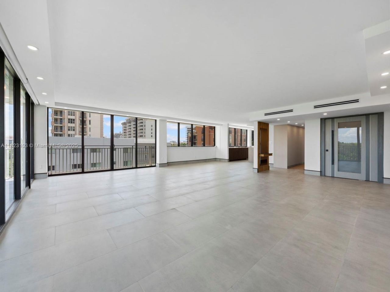 700 Coral Way, Unit 5, Coral Gables, FL 33134 Photo