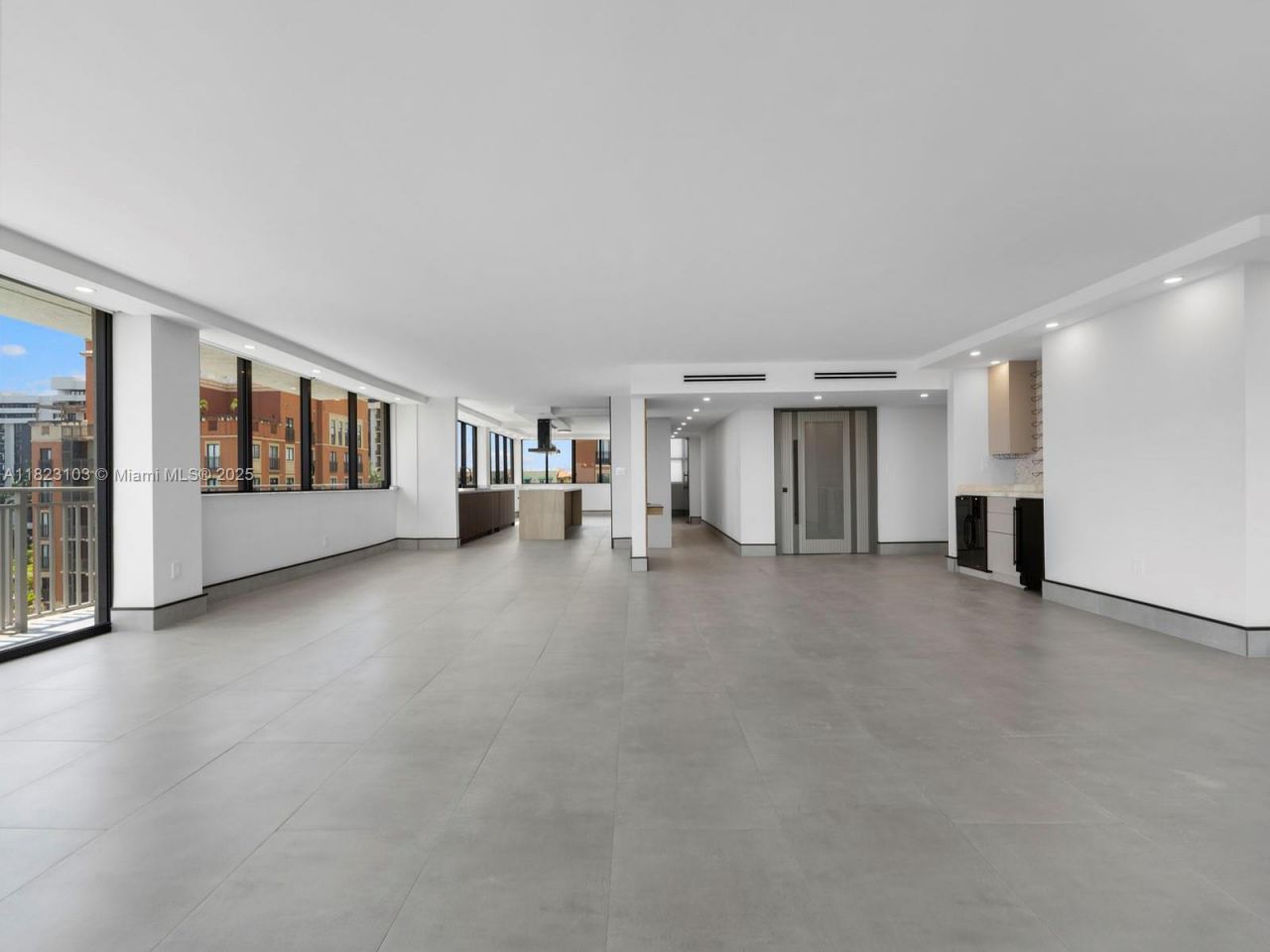 700 Coral Way, Unit 5, Coral Gables, FL 33134 Photo