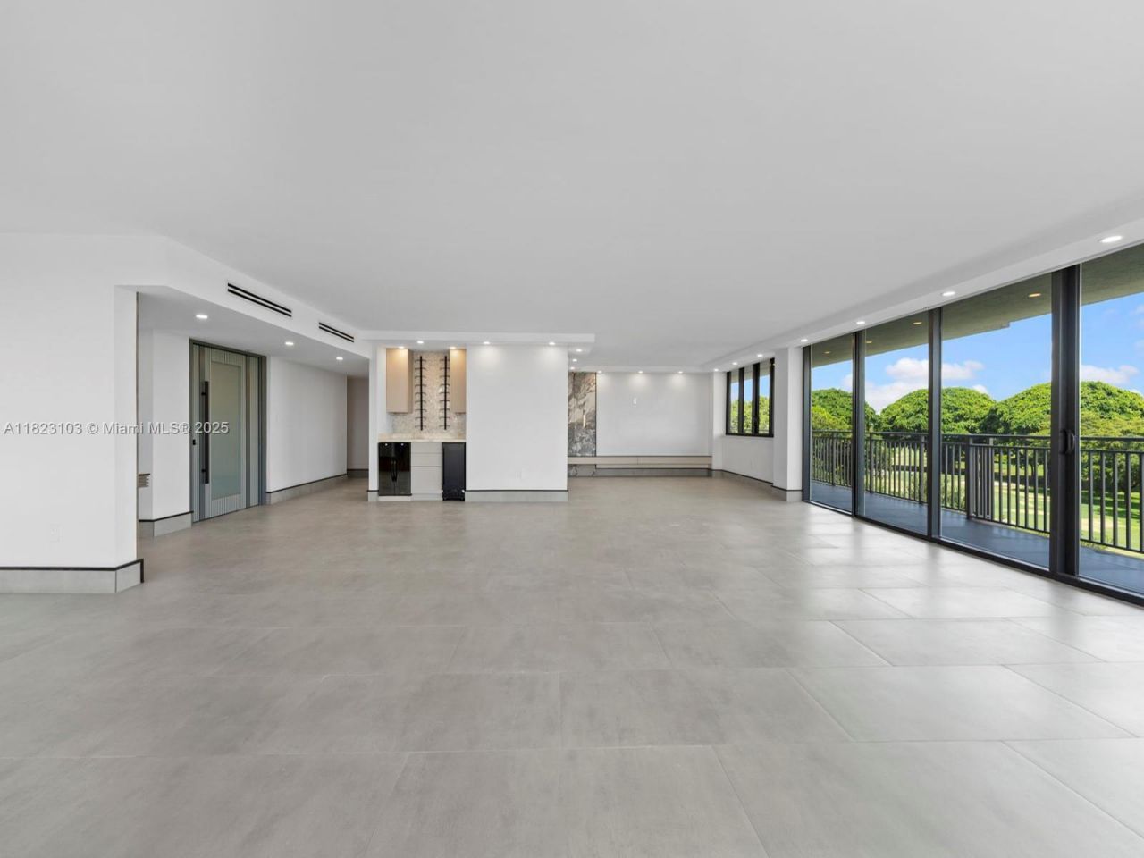 700 Coral Way, Unit 5, Coral Gables, FL 33134 Photo