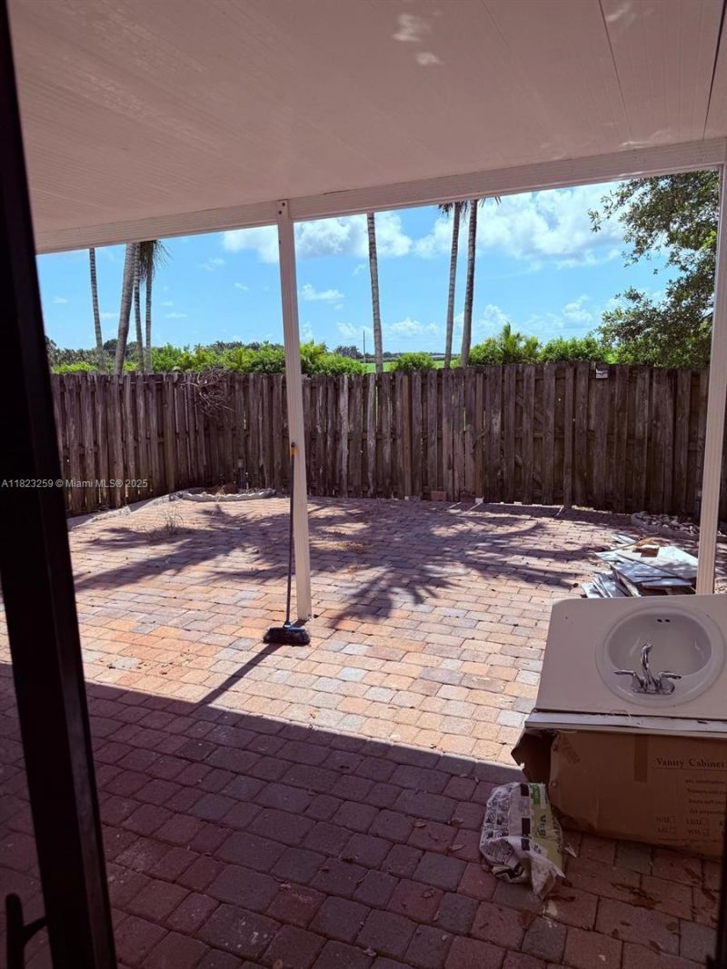 239 SE 37th Pl, Homestead, FL 33033 Photo