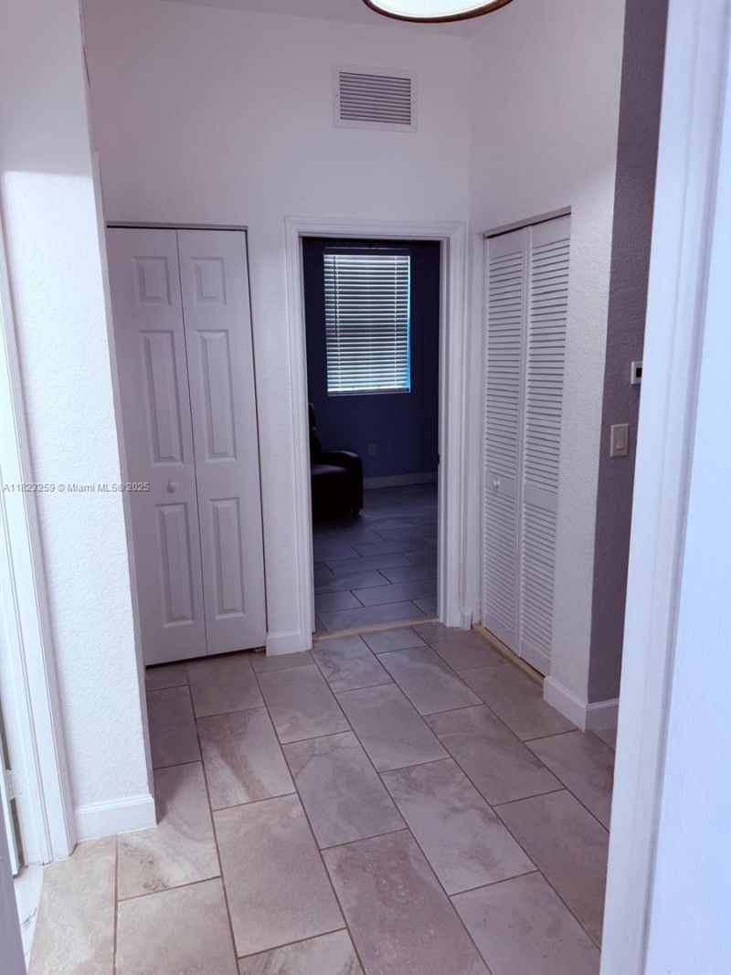 239 SE 37th Pl, Homestead, FL 33033 Photo