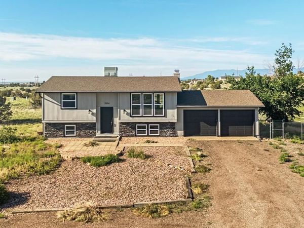 2054 W Locoweed Dr., Pueblo, CO 81007