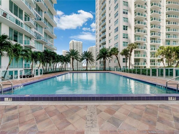 41 SE 5th St, Unit 2107, Miami, FL 33131