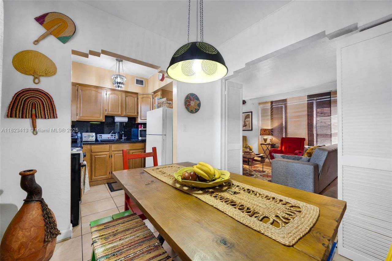 1580 SW 6th St, Miami, FL 33135 Photo