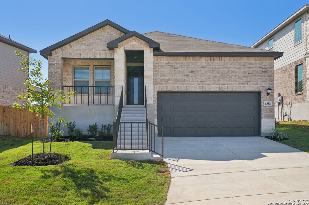 6358 Comanche Coyote, San Antonio, TX 78233 Main Photo