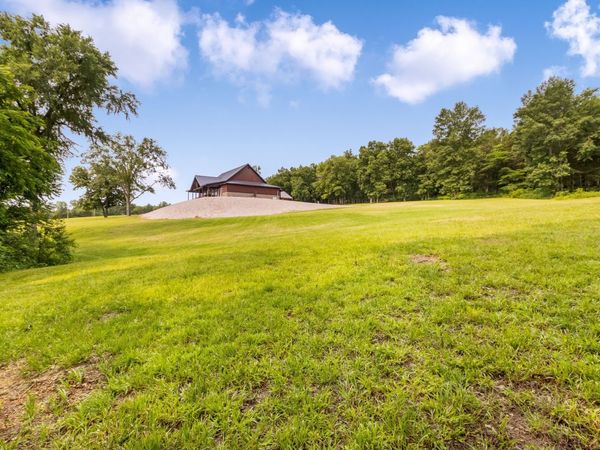 1049 Oregon Rd, Lascassas, TN 37085