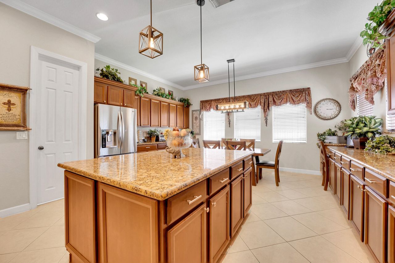 5718 SW Bald Eagle Drive, Palm City, FL 34990 Photo