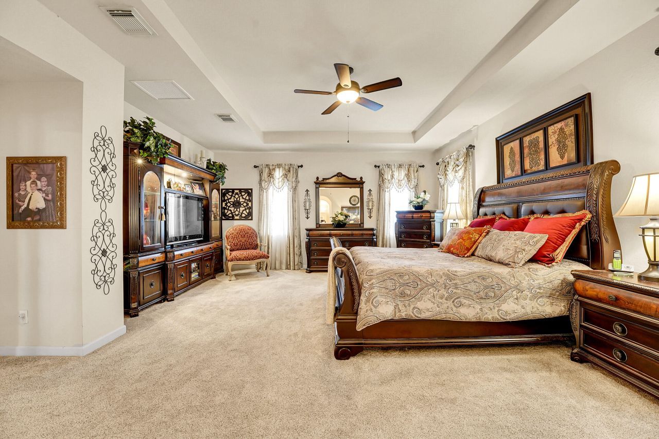 5718 SW Bald Eagle Drive, Palm City, FL 34990 Photo