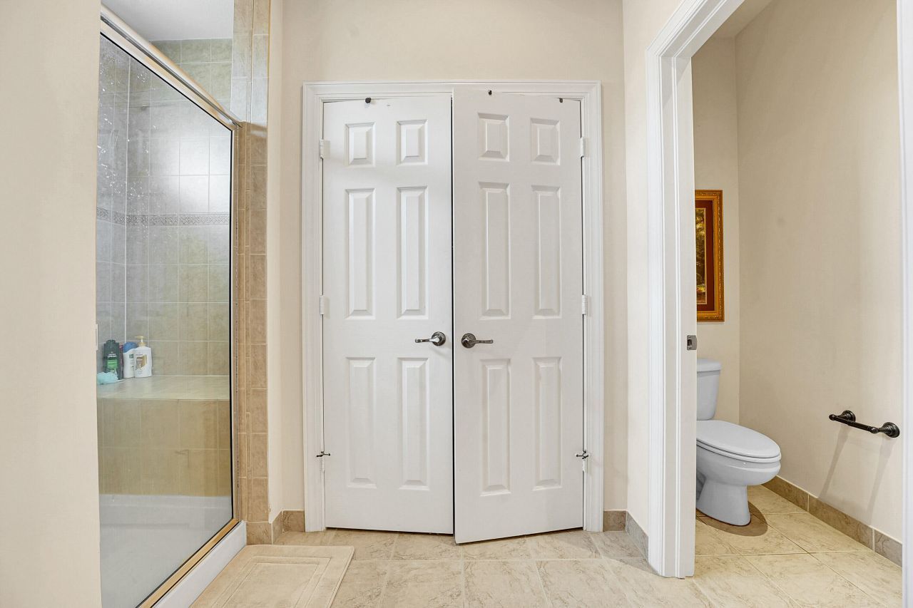 5718 SW Bald Eagle Drive, Palm City, FL 34990 Photo