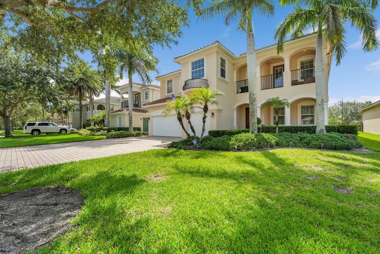 5718 SW Bald Eagle Drive, Palm City, FL 34990 Photo