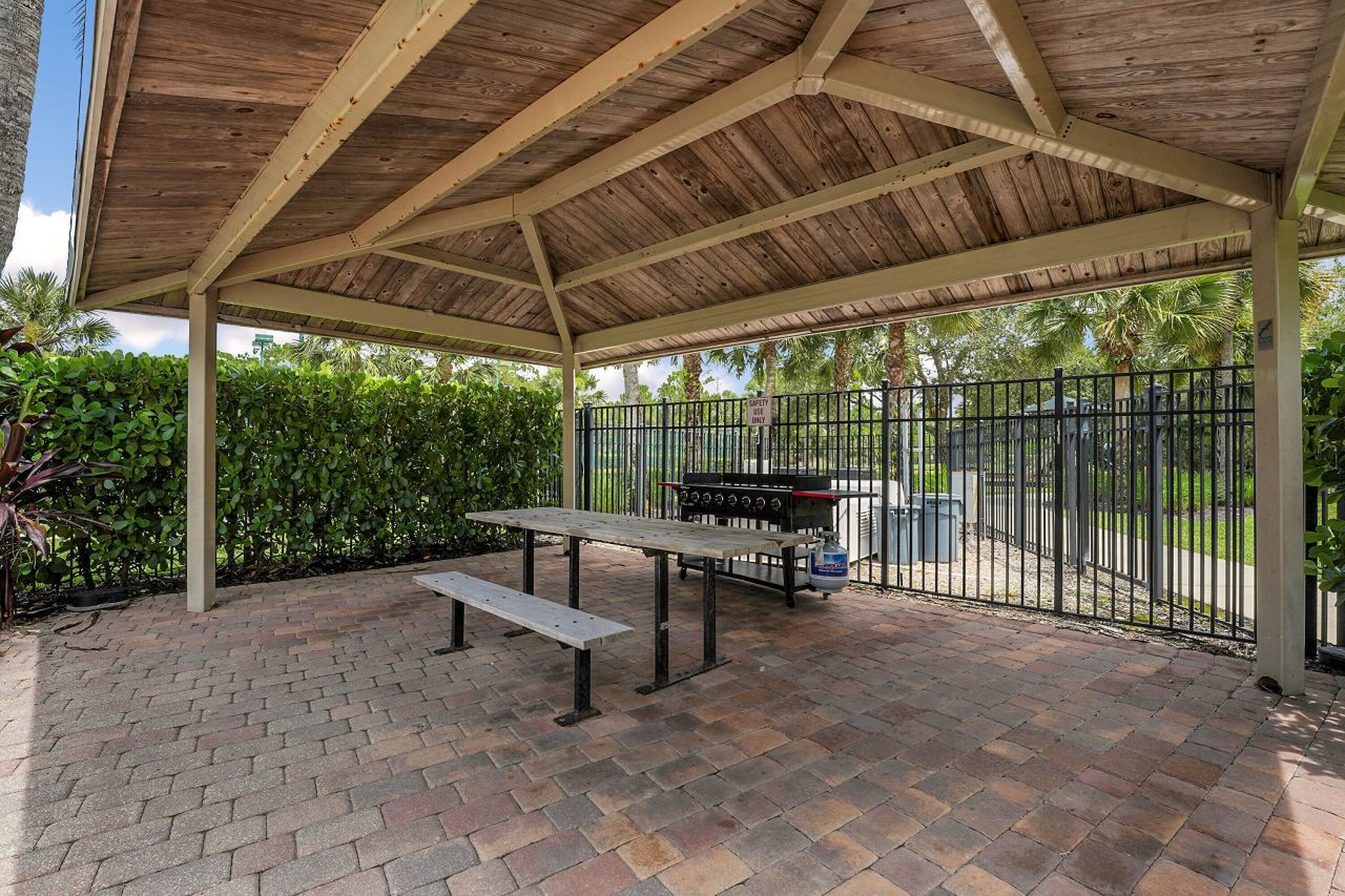 5718 SW Bald Eagle Drive, Palm City, FL 34990 Photo