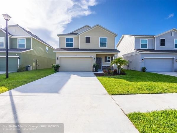 10912 SW Vasari Way, Port St Lucie, FL 34987
