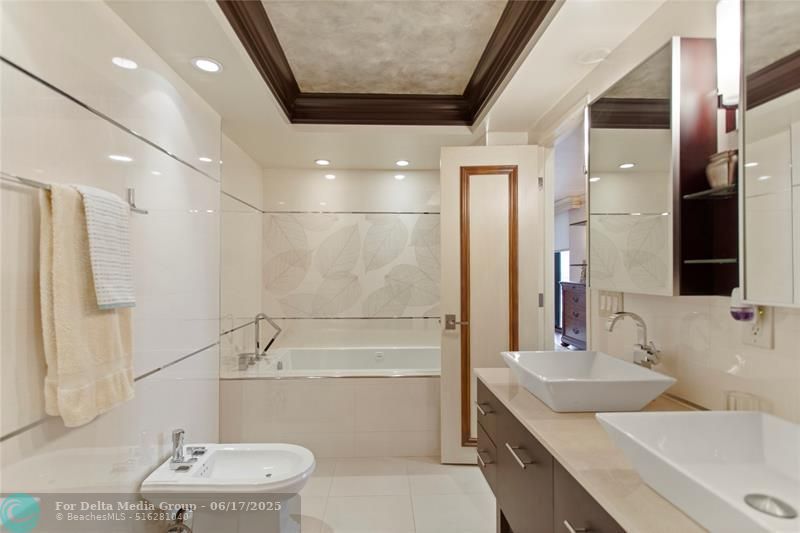 2917 S Ocean Boulevard, Unit 501, Highland Beach, FL 33487 Photo