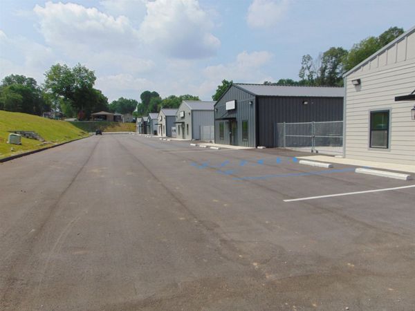 Broadway St, Florence, AL 35630