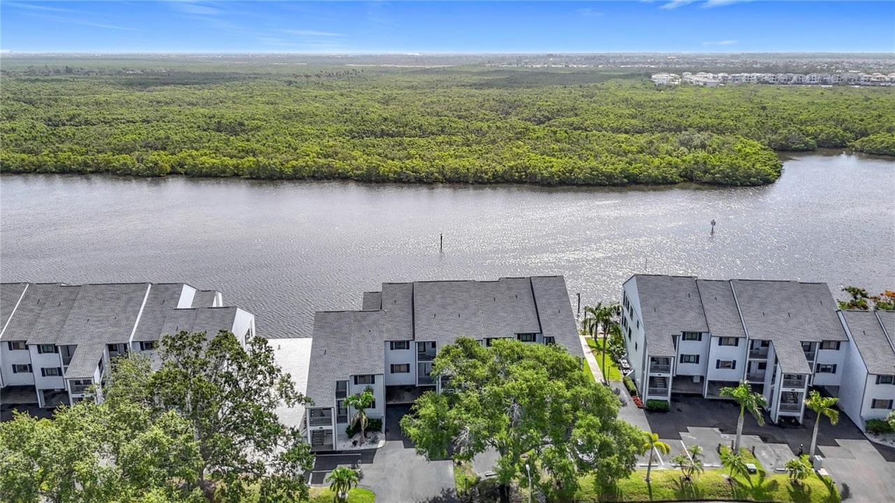 809 Bahia Del Sol Drive, Unit 72, Ruskin, FL 33570 Photo