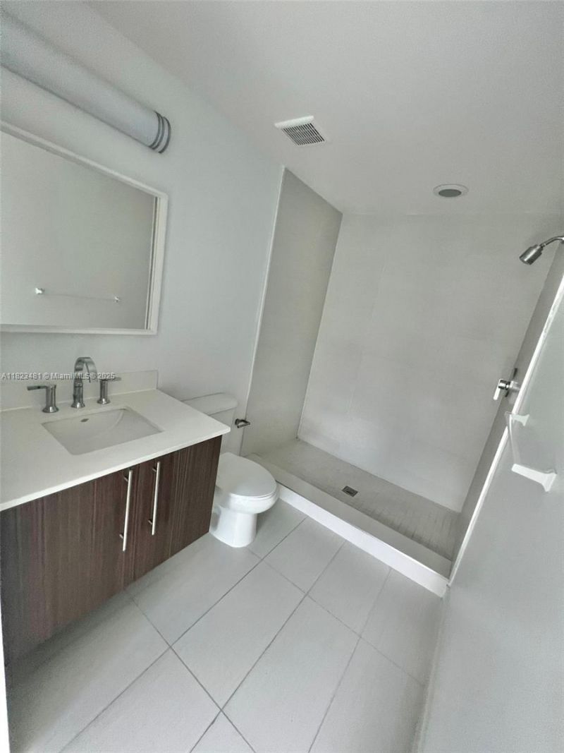 7661 NW 107th Ave, Unit 207, Doral, FL 33178 Photo