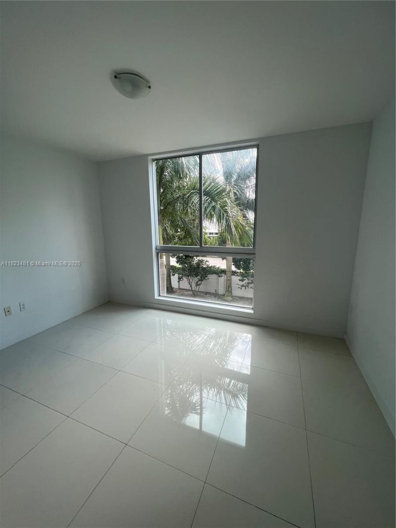 7661 NW 107th Ave, Unit 207, Doral, FL 33178 Photo