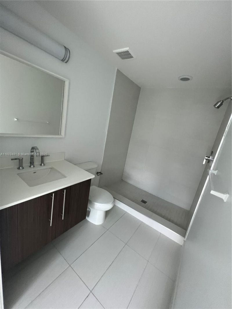 7661 NW 107th Ave, Unit 207, Doral, FL 33178 Photo