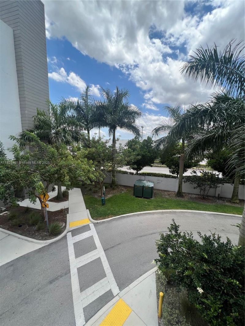 7661 NW 107th Ave, Unit 207, Doral, FL 33178 Photo