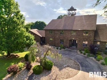 3939 Musholt Strasse Lane, Quincy, IL 62305