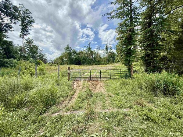 1481 Kellacey Road, West Liberty, KY 41472