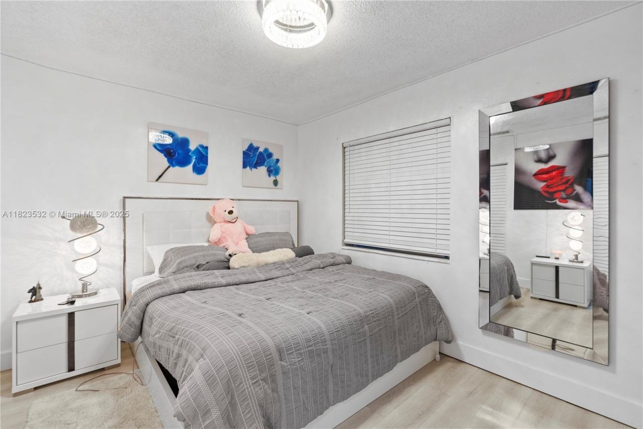 6474 Palm Ave, Hialeah, FL 33012 Photo