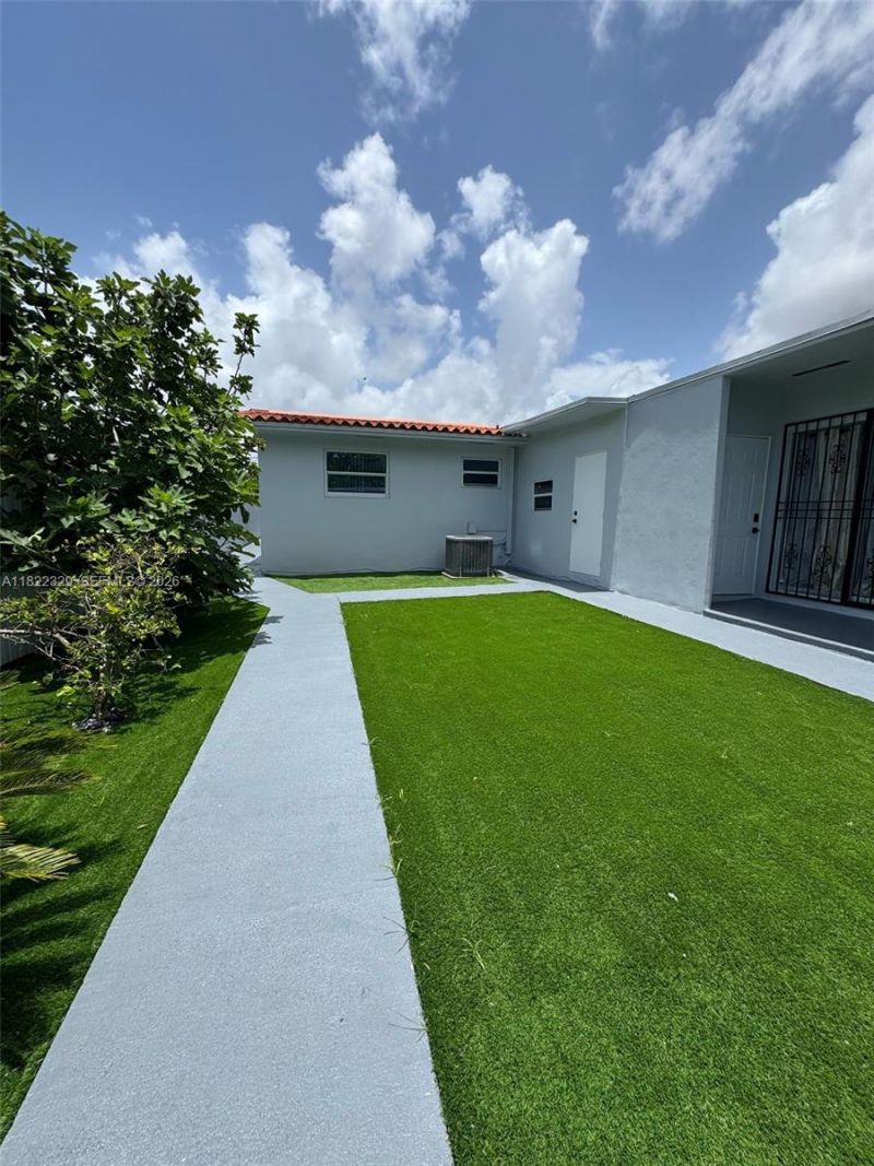 2941 SW 36th Ave, Unit A, Miami, FL 33133 Photo