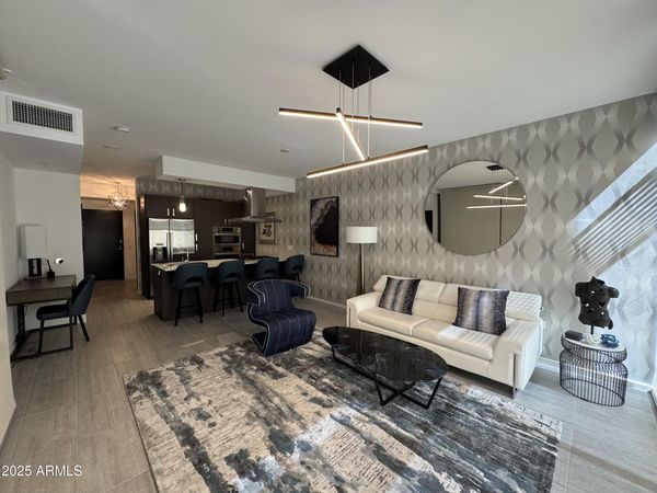 7120 E KIERLAND Boulevard, Unit 404, Scottsdale, AZ 85254