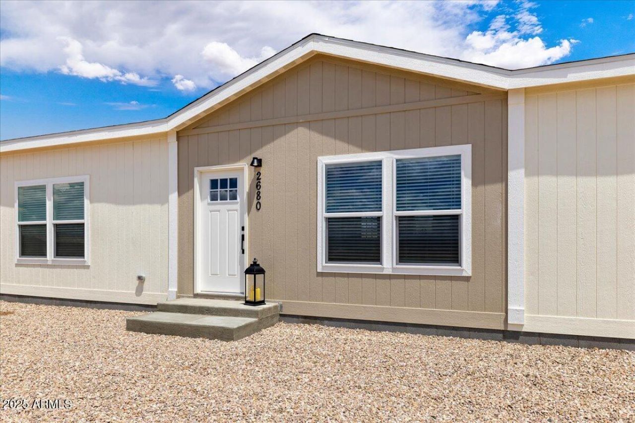 2680 W Pilots Rest Airstrip, Paulden, AZ 86334 Main Photo