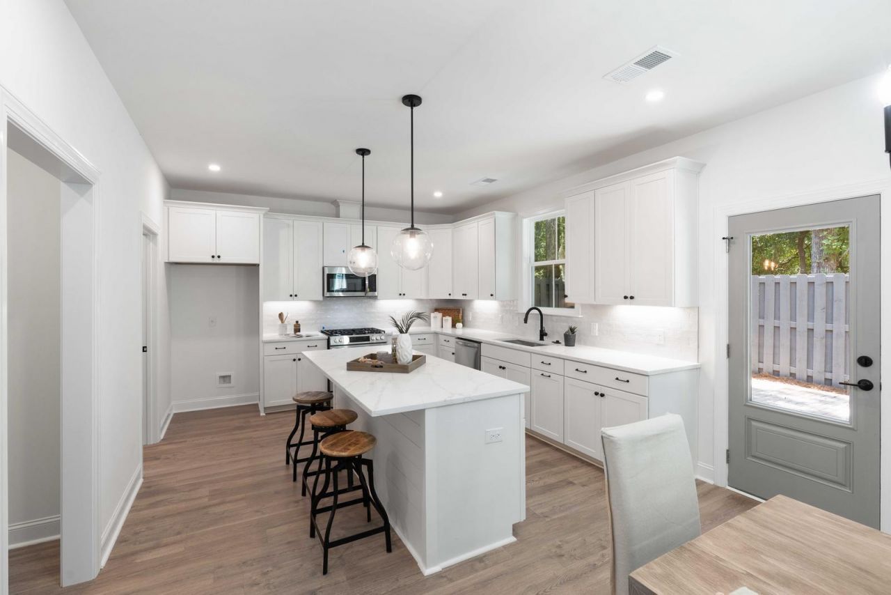 548 Hayes Pk Boulevard Photo 16