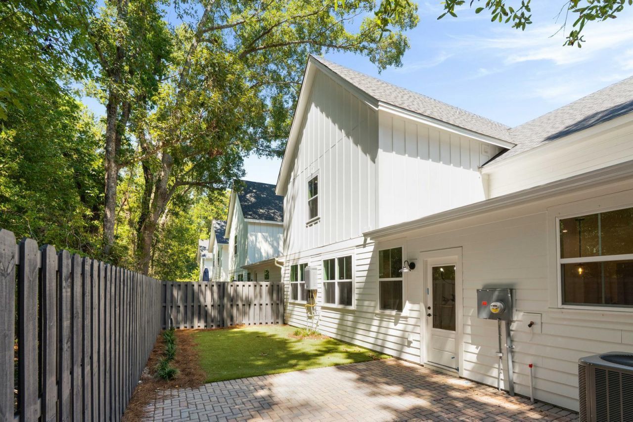 548 Hayes Pk Boulevard Photo 45