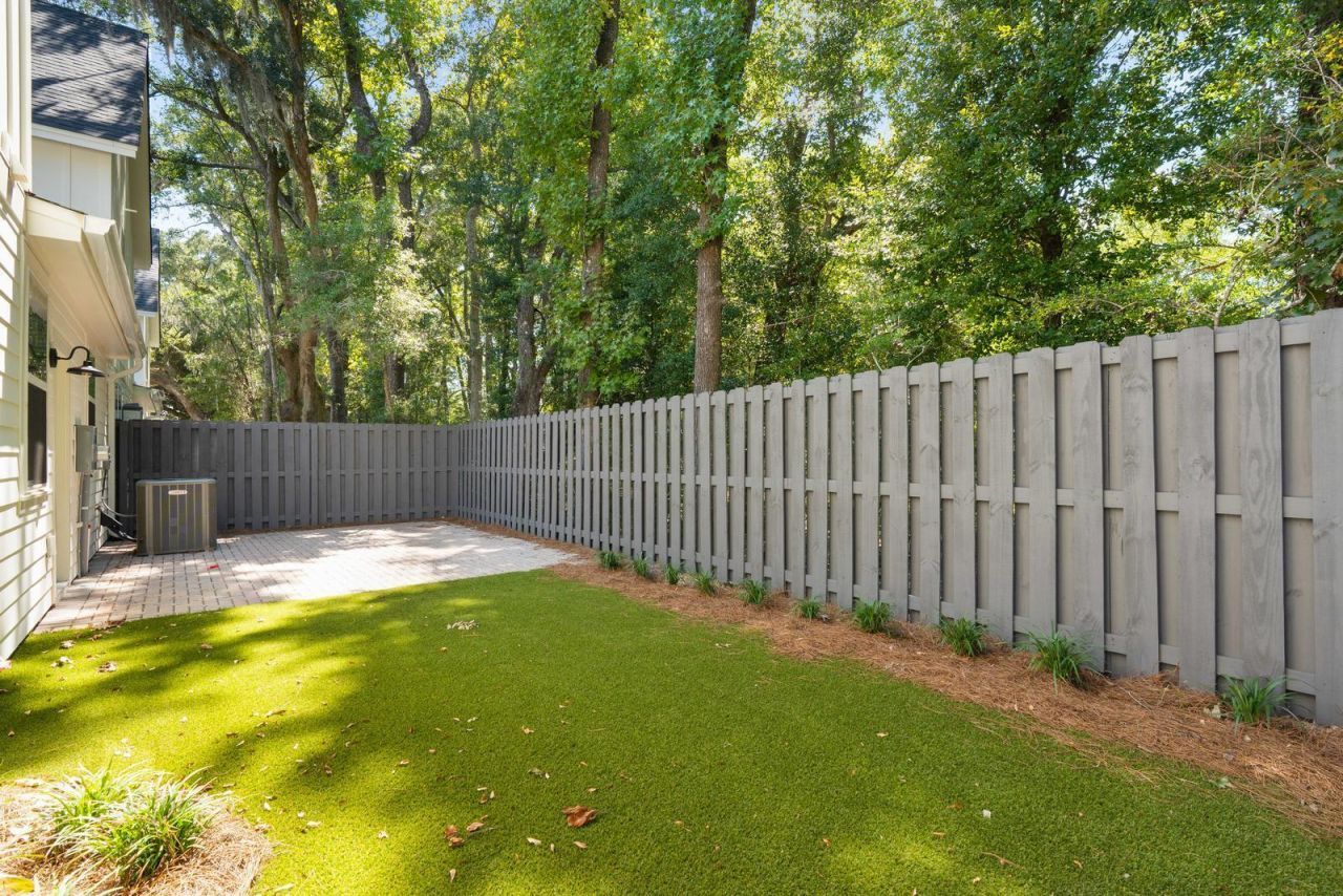 548 Hayes Pk Boulevard Photo 48