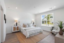 548 Hayes Pk Boulevard photo 4