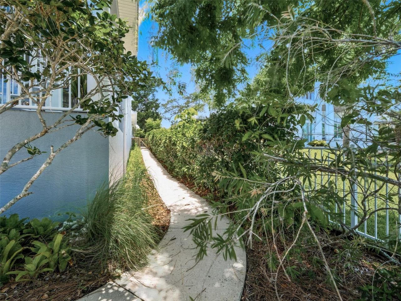 206 S Riverside Drive, Edgewater, FL 32132 Photo