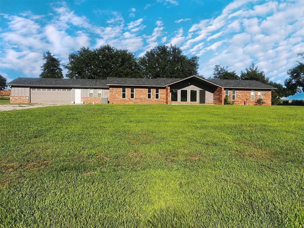 3139 County Street 2900 Street, Ninnekah, OK 73067 Main Photo