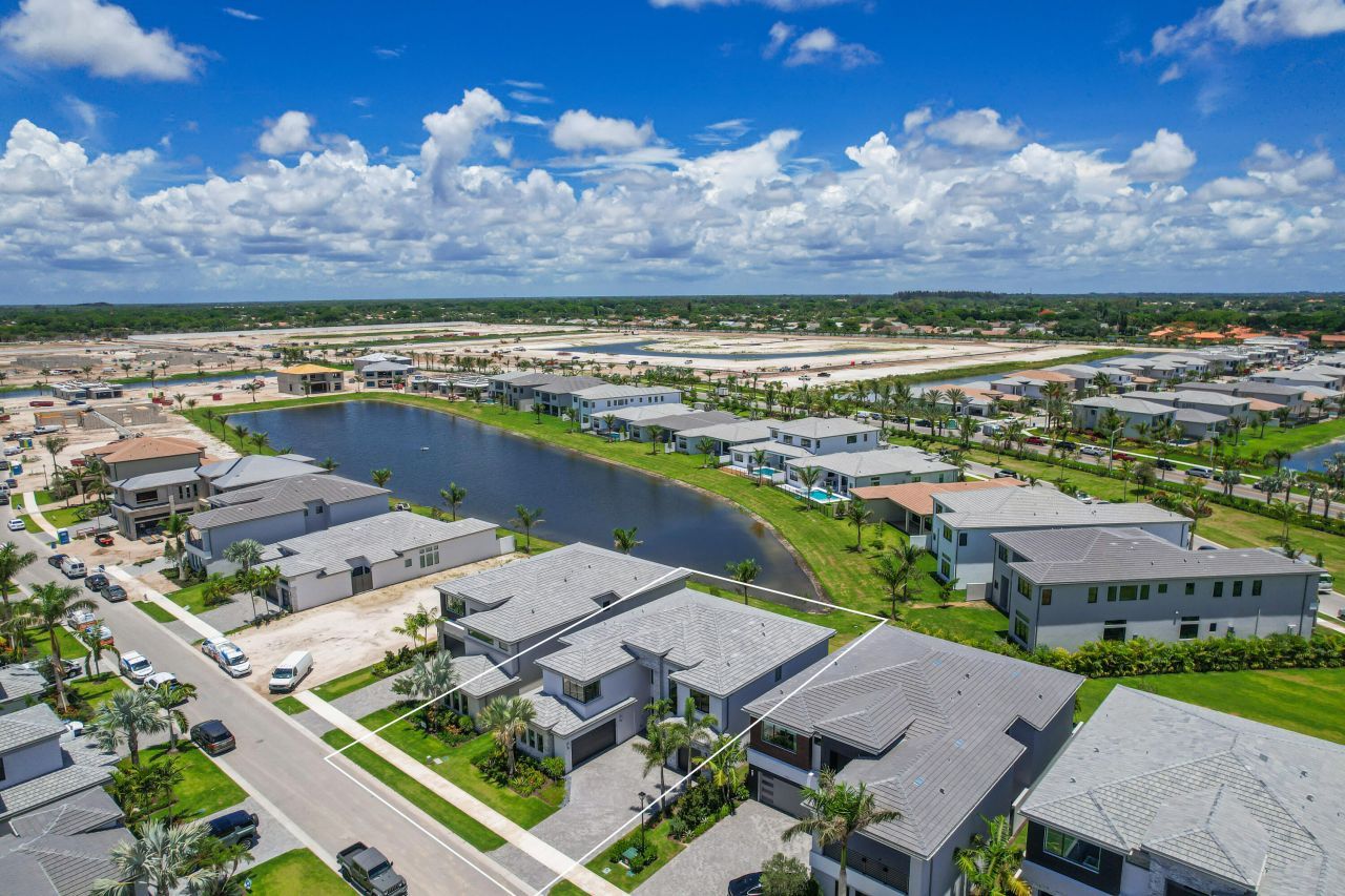 9451 Riverside Park Drive, Boca Raton, FL 33434 Photo