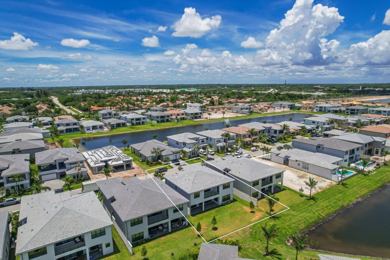 9451 Riverside Park Drive, Boca Raton, FL 33434 Photo