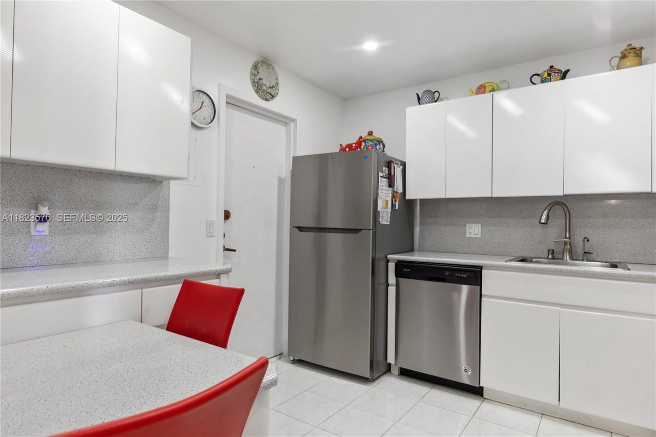 2101 S Ocean Dr, Unit 2707, Hollywood, FL 33019 Photo