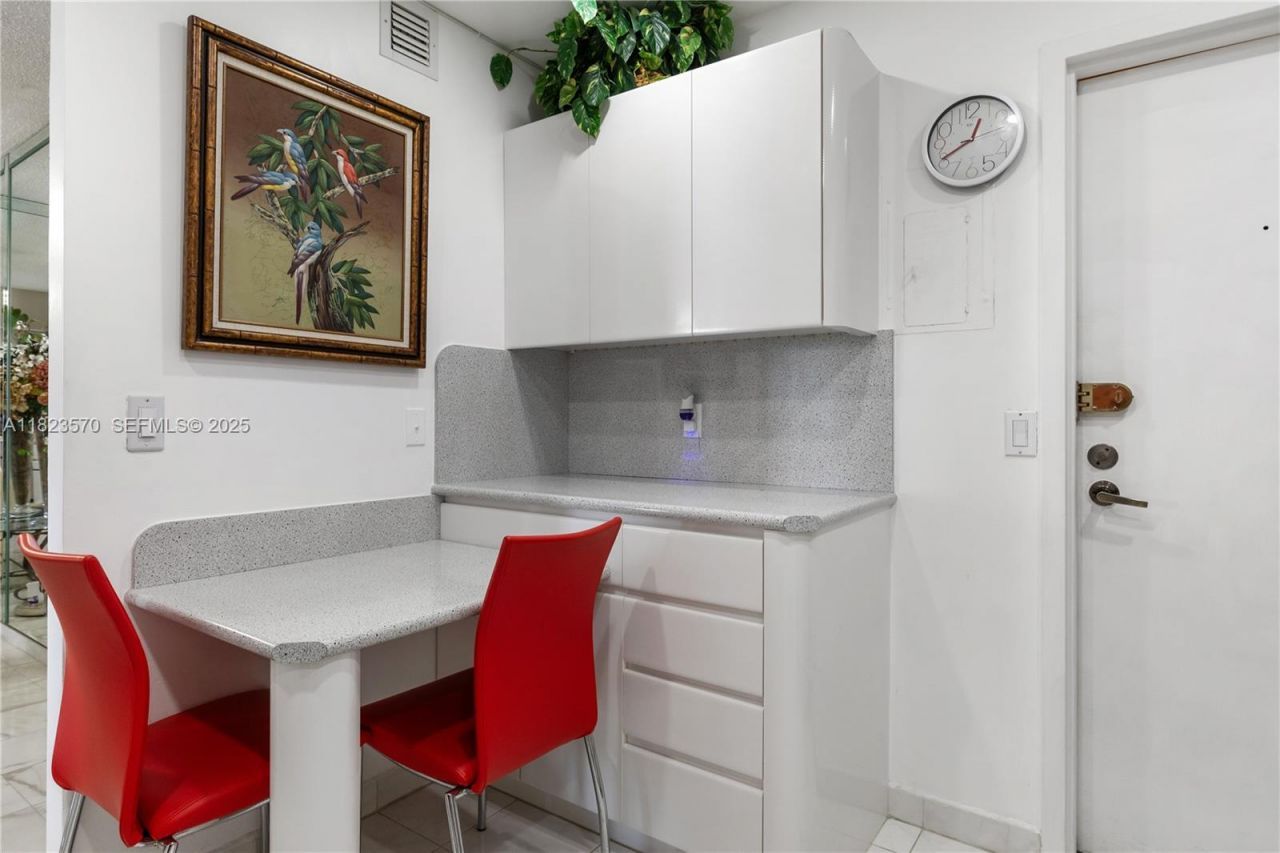 2101 S Ocean Dr, Unit 2707, Hollywood, FL 33019 Photo