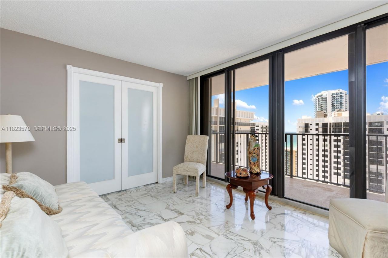 2101 S Ocean Dr, Unit 2707, Hollywood, FL 33019 Photo