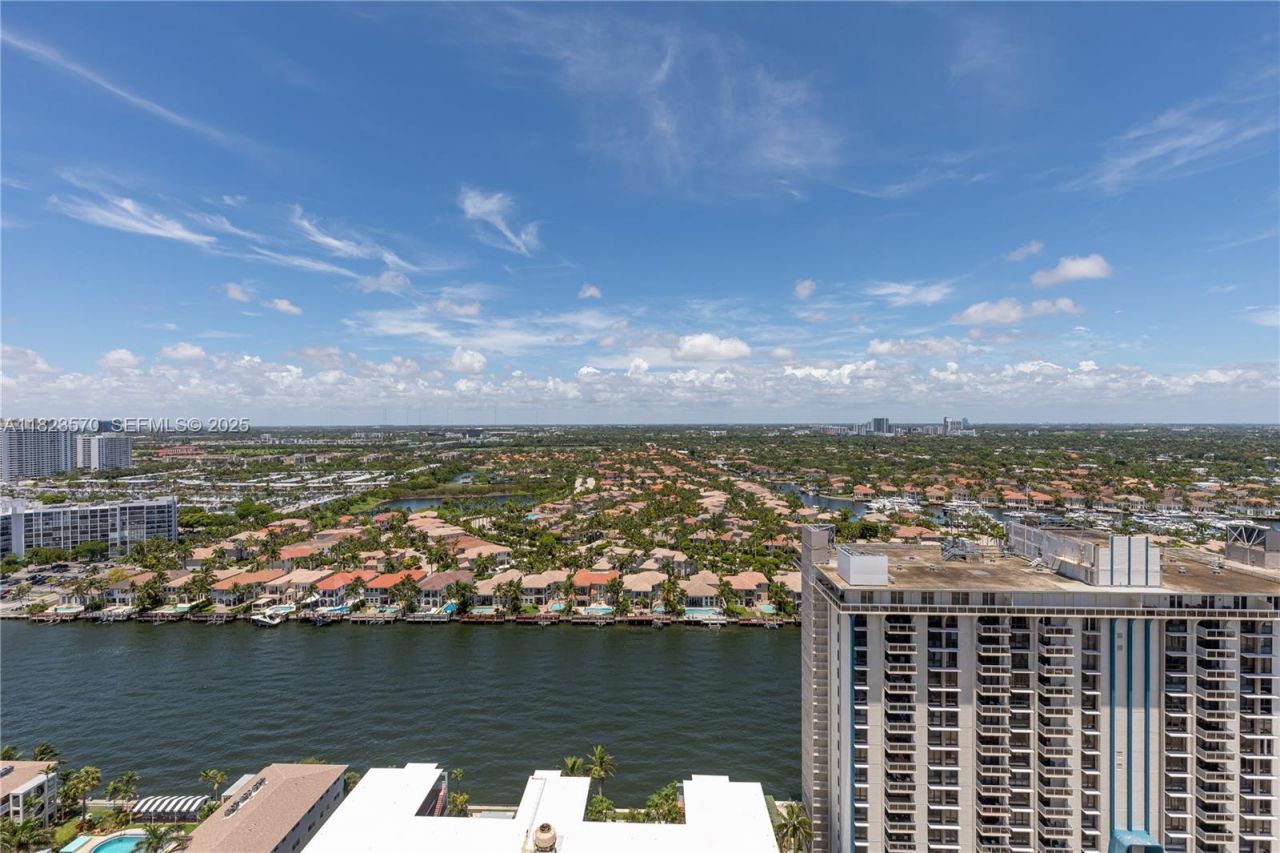 2101 S Ocean Dr, Unit 2707, Hollywood, FL 33019 Photo