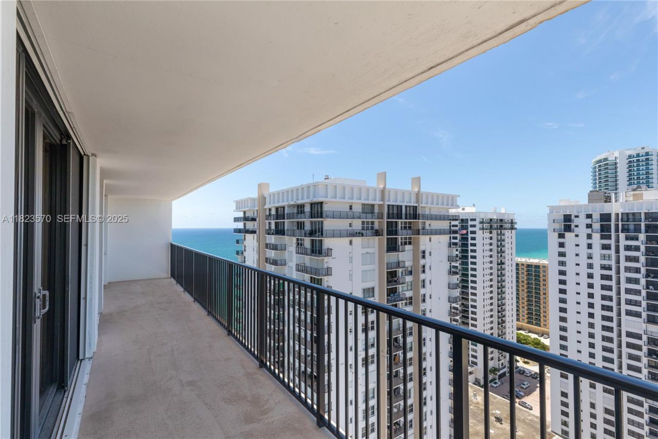 2101 S Ocean Dr, Unit 2707, Hollywood, FL 33019 Photo