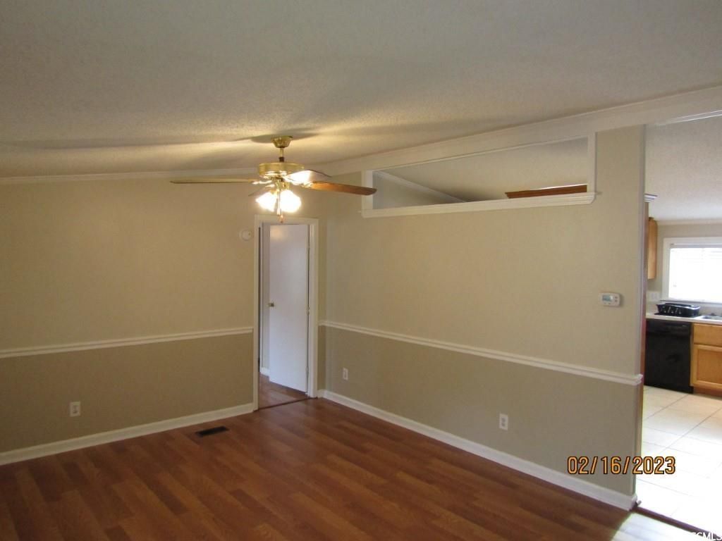 4883 Riverside Dr. Photo 13