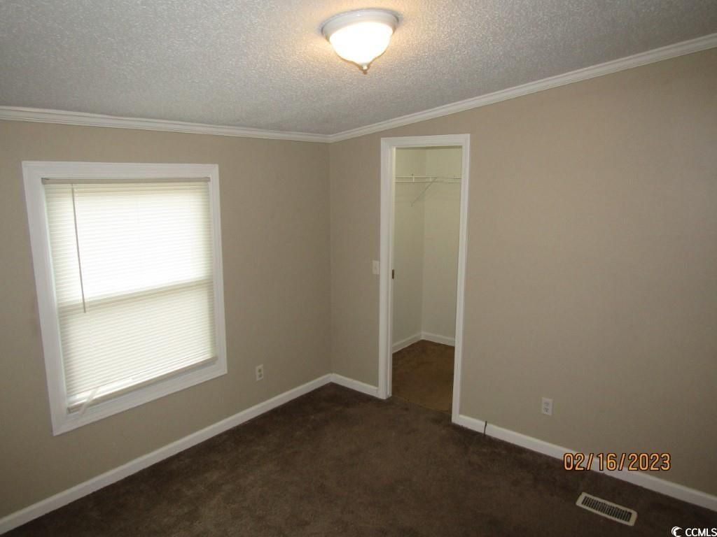 4883 Riverside Dr. Photo 19